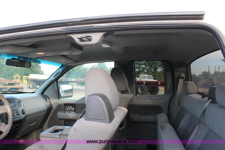 image for item J4397 2005 Ford F150 SuperCab pickup truck