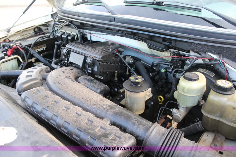 image for item J4397 2005 Ford F150 SuperCab pickup truck