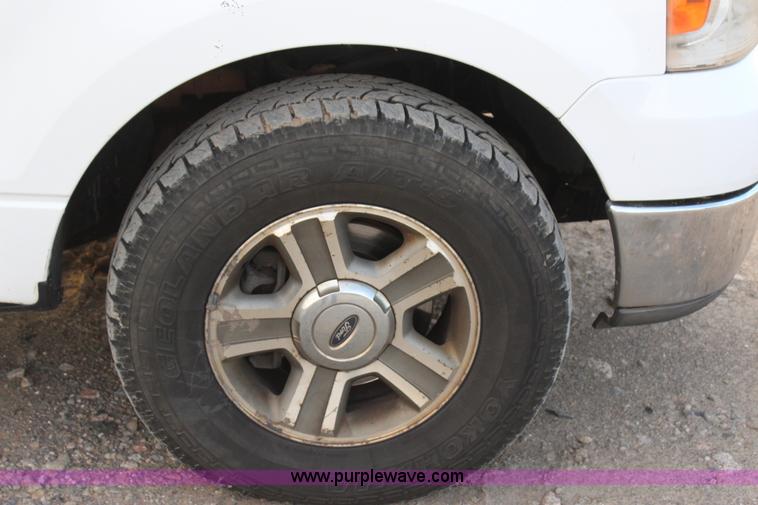 image for item J4397 2005 Ford F150 SuperCab pickup truck