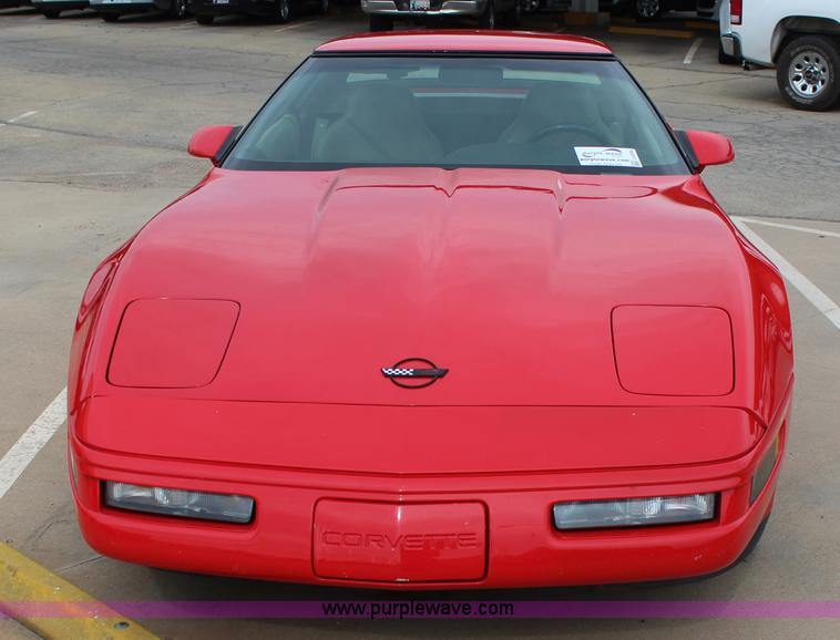 image for item J4398 1996 Chevrolet Corvette convertible