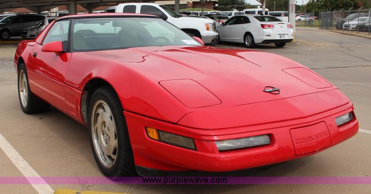 image for item J4398 1996 Chevrolet Corvette convertible