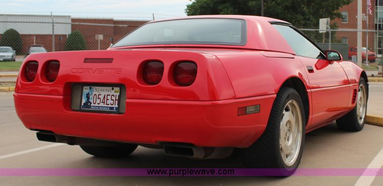 image for item J4398 1996 Chevrolet Corvette convertible