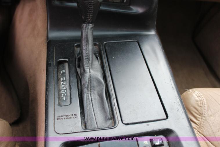 image for item J4398 1996 Chevrolet Corvette convertible