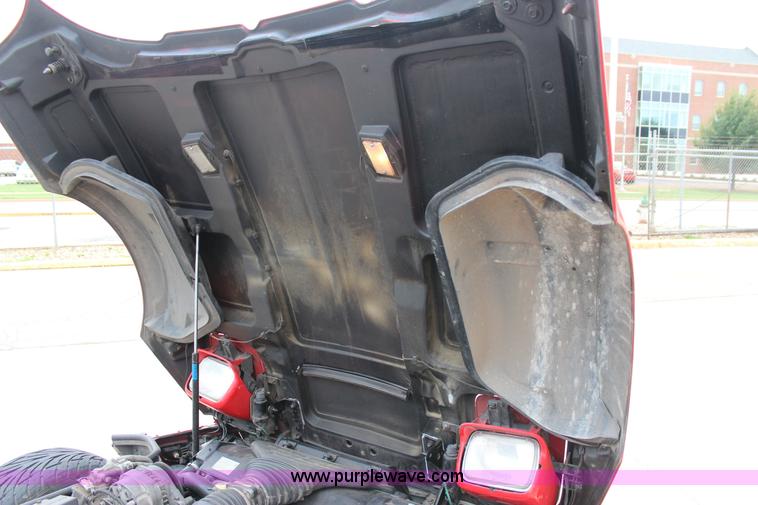 image for item J4398 1996 Chevrolet Corvette convertible