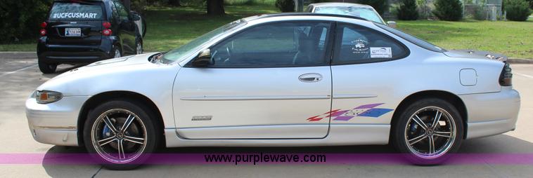 image for item J4402 2000 Pontiac Grand Prix GTP