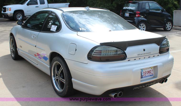 image for item J4402 2000 Pontiac Grand Prix GTP