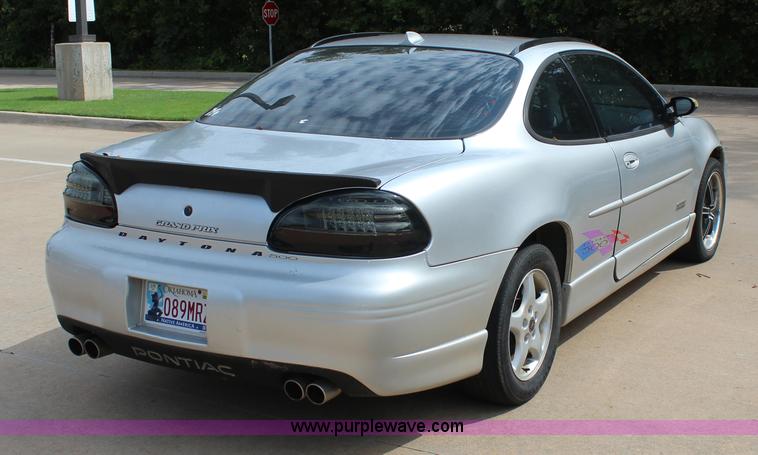 image for item J4402 2000 Pontiac Grand Prix GTP