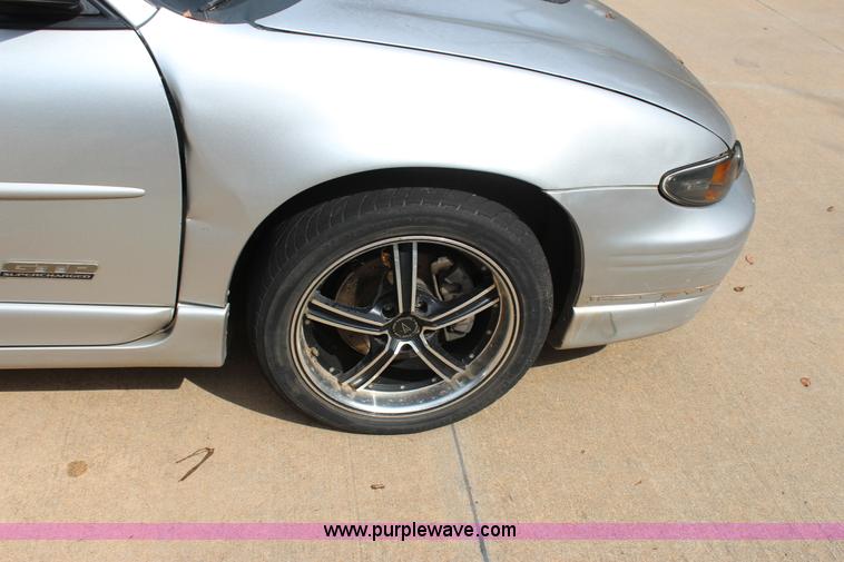 image for item J4402 2000 Pontiac Grand Prix GTP