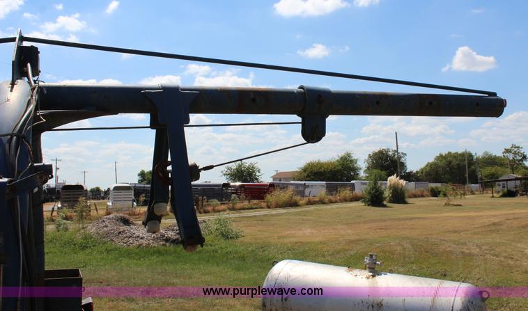 image for item J4409 1994 Fisk Tank Classic tank carrier