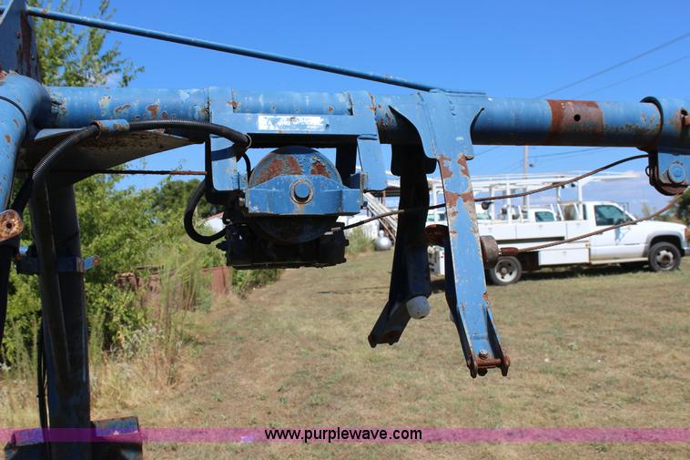 image for item J4409 1994 Fisk Tank Classic tank carrier