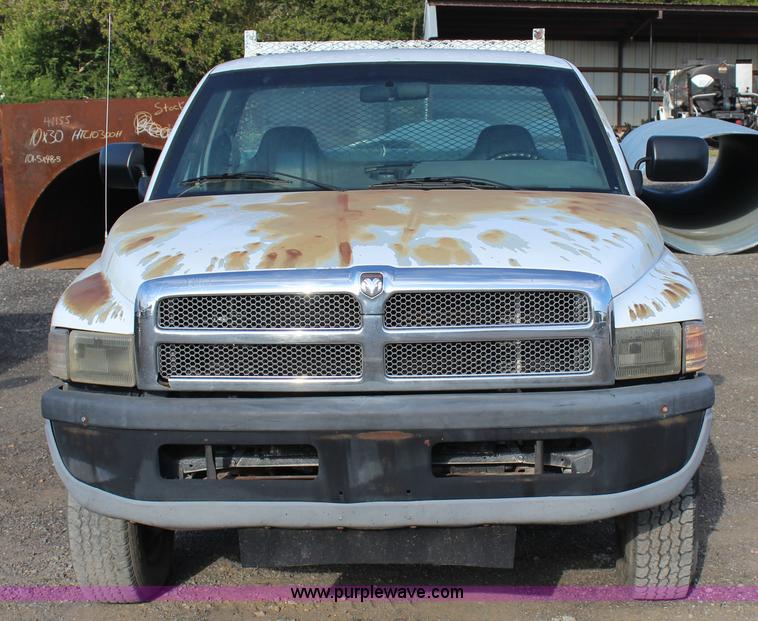 image for item J4418 1996 Dodge Ram 1500 pickup truck