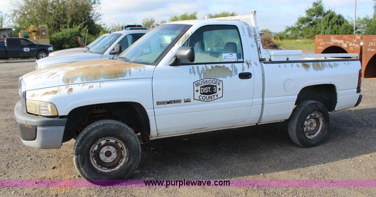 image for item J4418 1996 Dodge Ram 1500 pickup truck