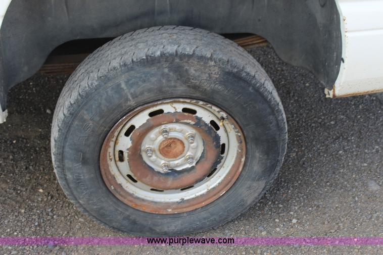 image for item J4418 1996 Dodge Ram 1500 pickup truck