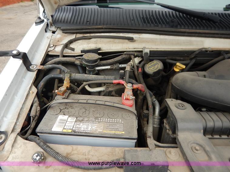 image for item J6374 2004 Ford E350 Super Duty Diamond bus