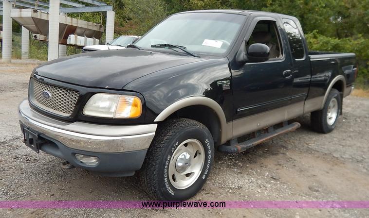 image for item J6382 2001 Ford F150 SuperCab pickup truck
