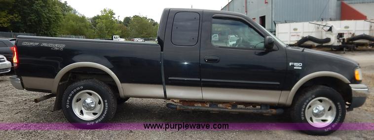 image for item J6382 2001 Ford F150 SuperCab pickup truck