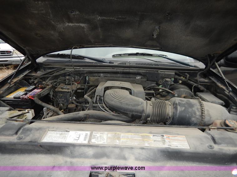 image for item J6382 2001 Ford F150 SuperCab pickup truck