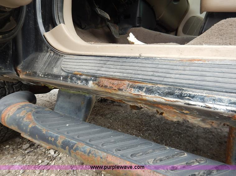 image for item J6382 2001 Ford F150 SuperCab pickup truck