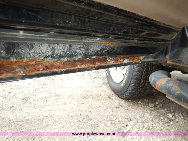 image for item J6382 2001 Ford F150 SuperCab pickup truck