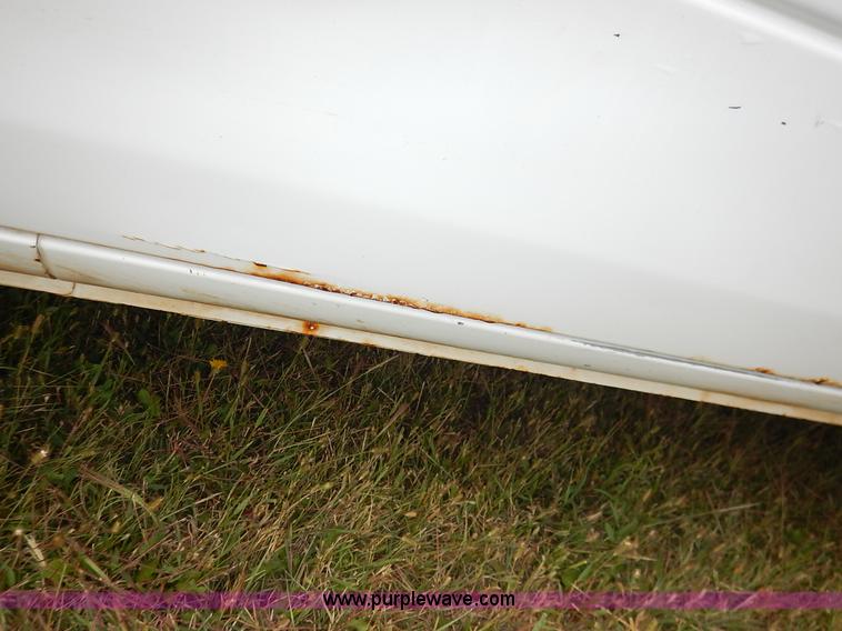 image for item J6392 2001 Dodge Ram 1500 pickup truck