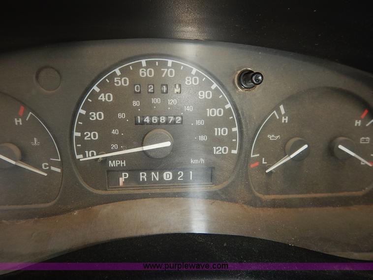 image for item J6395 1999 Ford Ranger pickup truck