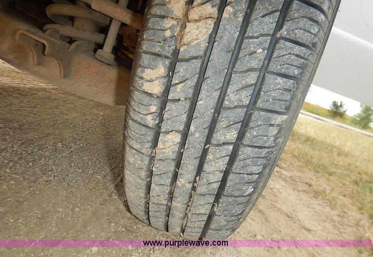 image for item J6395 1999 Ford Ranger pickup truck