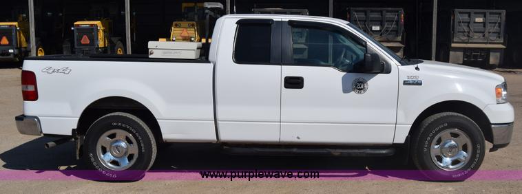 image for item J7234 2007 Ford F150 SuperCab pickup truck
