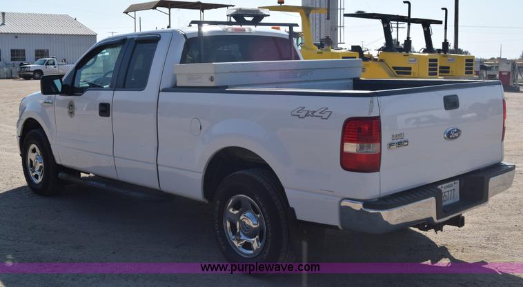 image for item J7234 2007 Ford F150 SuperCab pickup truck