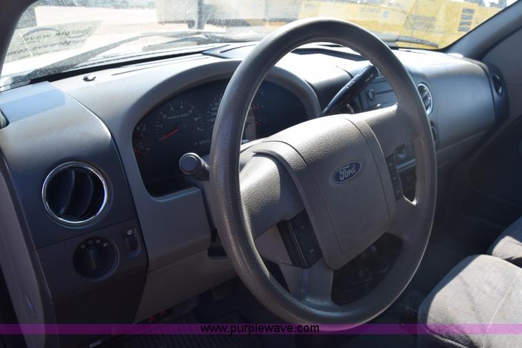 image for item J7234 2007 Ford F150 SuperCab pickup truck