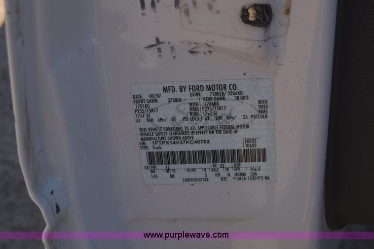 image for item J7234 2007 Ford F150 SuperCab pickup truck