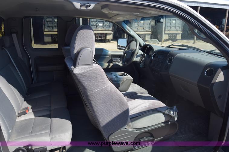 image for item J7234 2007 Ford F150 SuperCab pickup truck