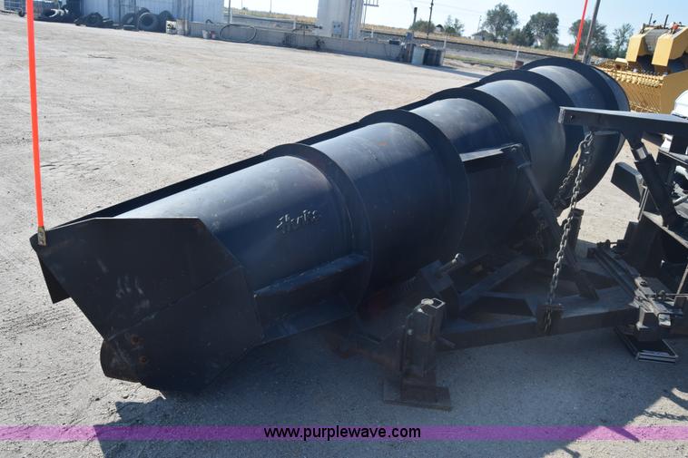 image for item J7235 1995 Ford L9000 dump truck