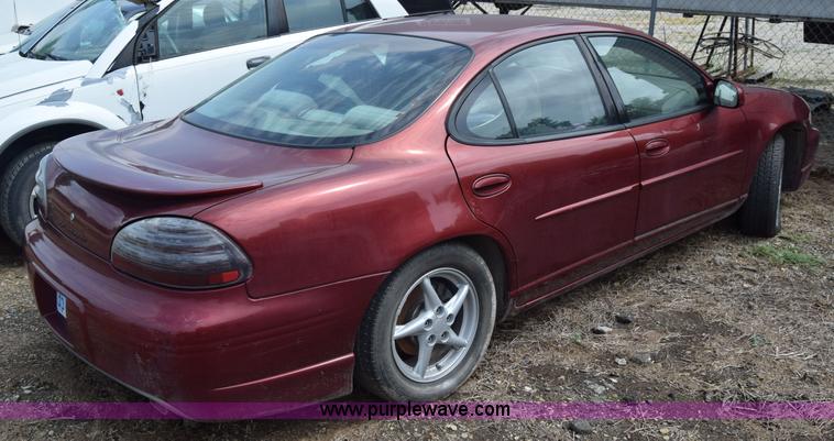 image for item J7778 2003 Pontiac Grand Prix GT
