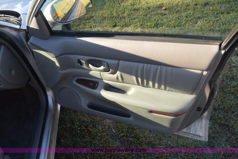 image for item J8003 2003 Buick Century Custom