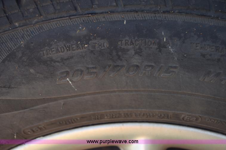 image for item J8003 2003 Buick Century Custom