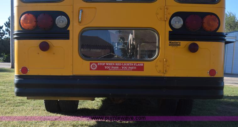 image for item J8004 1991 Chevrolet G30 school bus