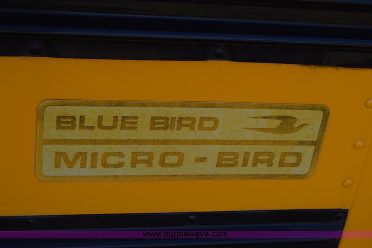 image for item J8004 1991 Chevrolet G30 school bus