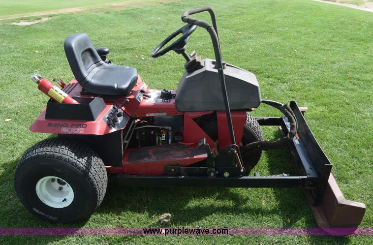 image for item J8051 Toro Sand Pro 5000 bunker rake