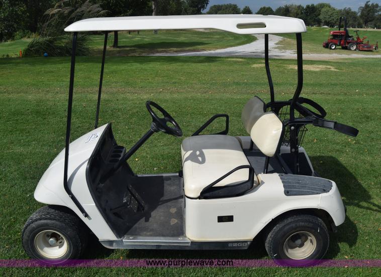 image for item J8052 Ez-go H100 golf cart