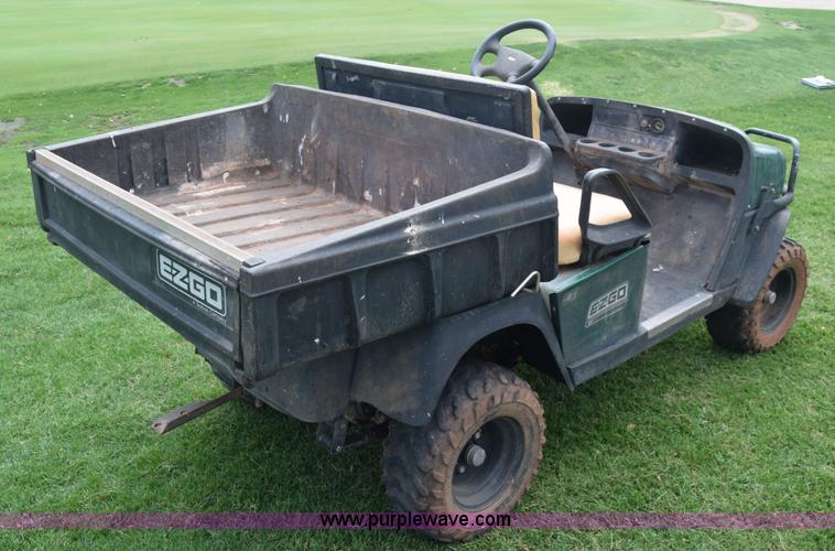 image for item J8053 Ez-go golf cart