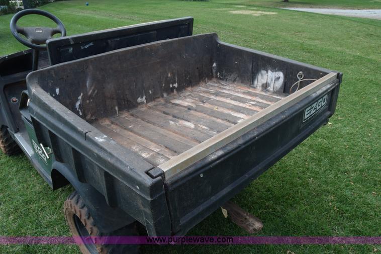 image for item J8053 Ez-go golf cart