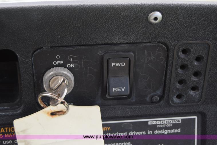 image for item J8054 Ez-go H302 golf cart