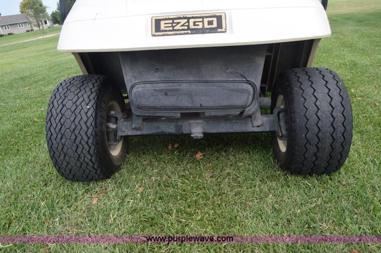 image for item J8054 Ez-go H302 golf cart