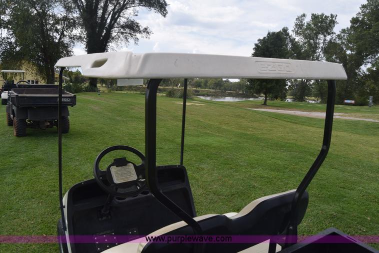 image for item J8054 Ez-go H302 golf cart