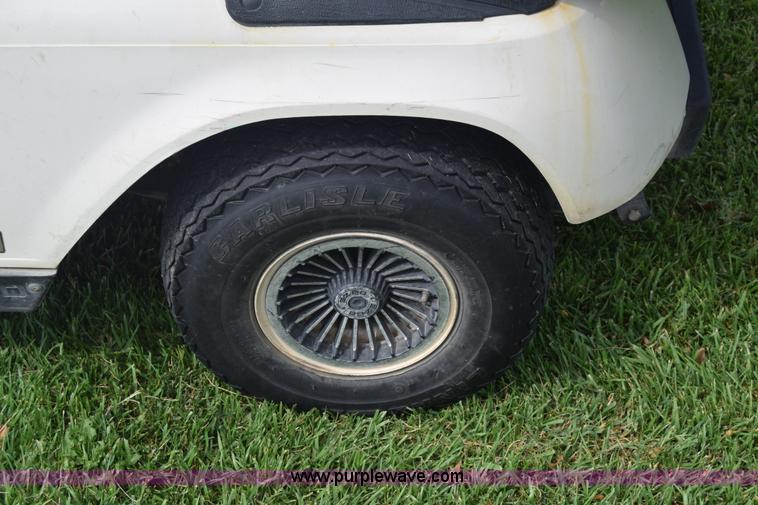 image for item J8054 Ez-go H302 golf cart