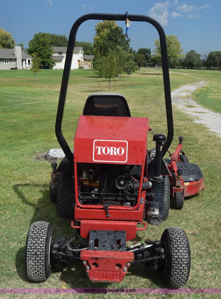 image for item J8055 Toro Groundmaster 325D lawn mower