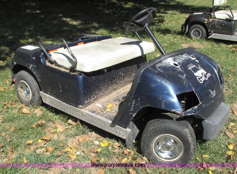 image for item J8710 Yamaha golf cart