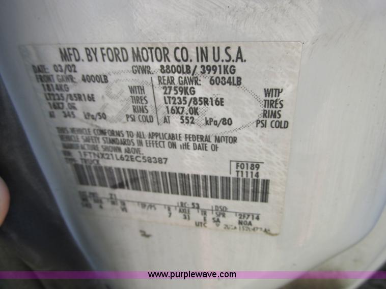 image for item J8712 2002 Ford F250 Super Duty XL SuperCab pickup truck