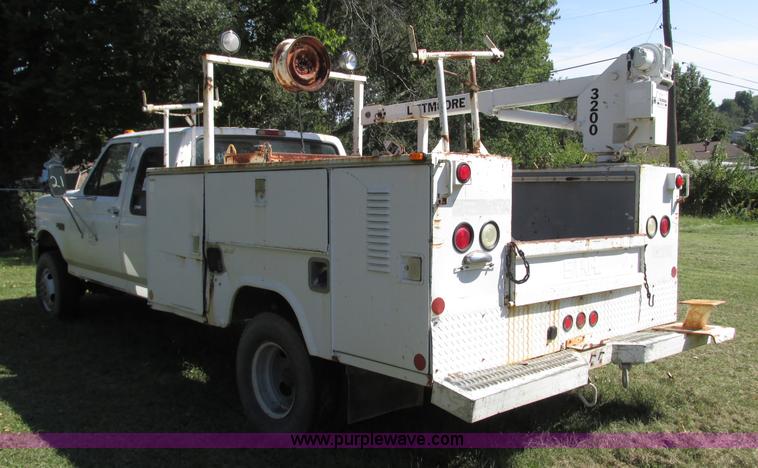 image for item J8714 1997 Ford F350 XL service truck