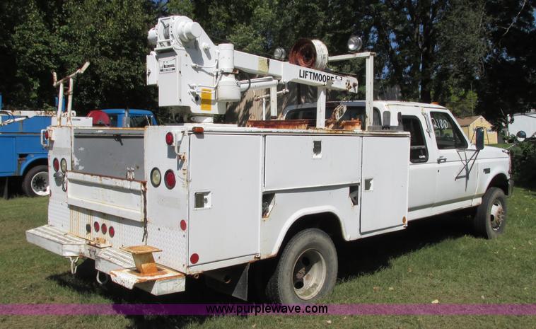 image for item J8714 1997 Ford F350 XL service truck
